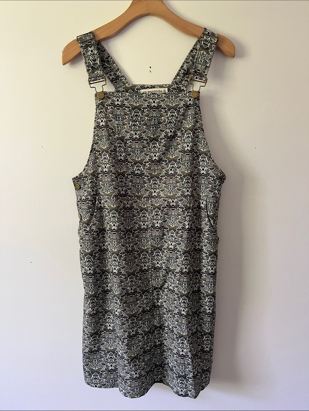 SM Wardrobe Bee & Butterfly Floral Print Pinafore Dress - Green Size Med